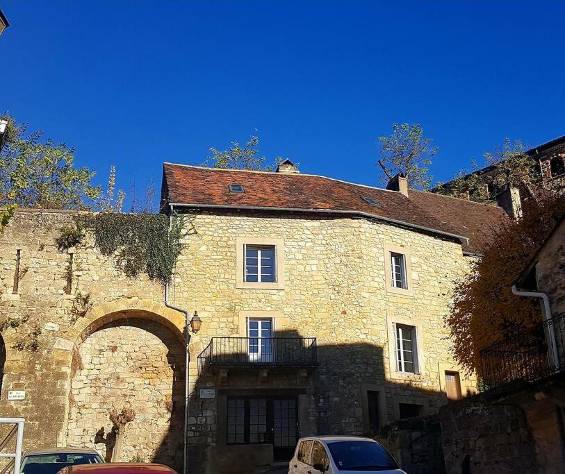 Aux Portes De L'Abbaye Saint-Cyprien  Eksteriør bilde